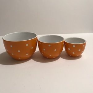 3 orange Polka Dot stacking Serving cooking Bowls